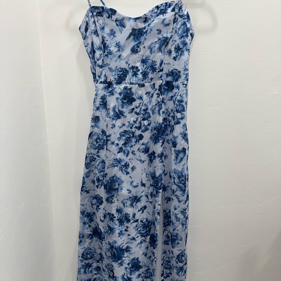 Abercrombie & Fitch Blue Floral Midi Dress - Picture 2 of 6